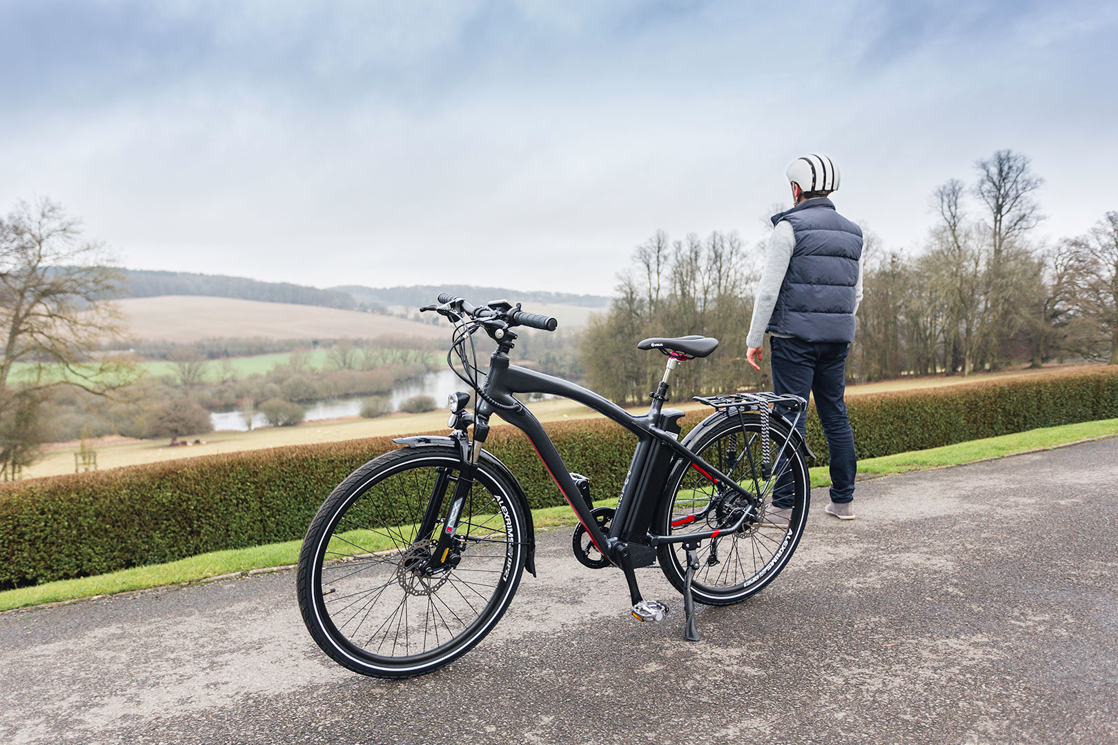 VOLT&trade; Pulse Electric Bike SpinTech&trade; technology